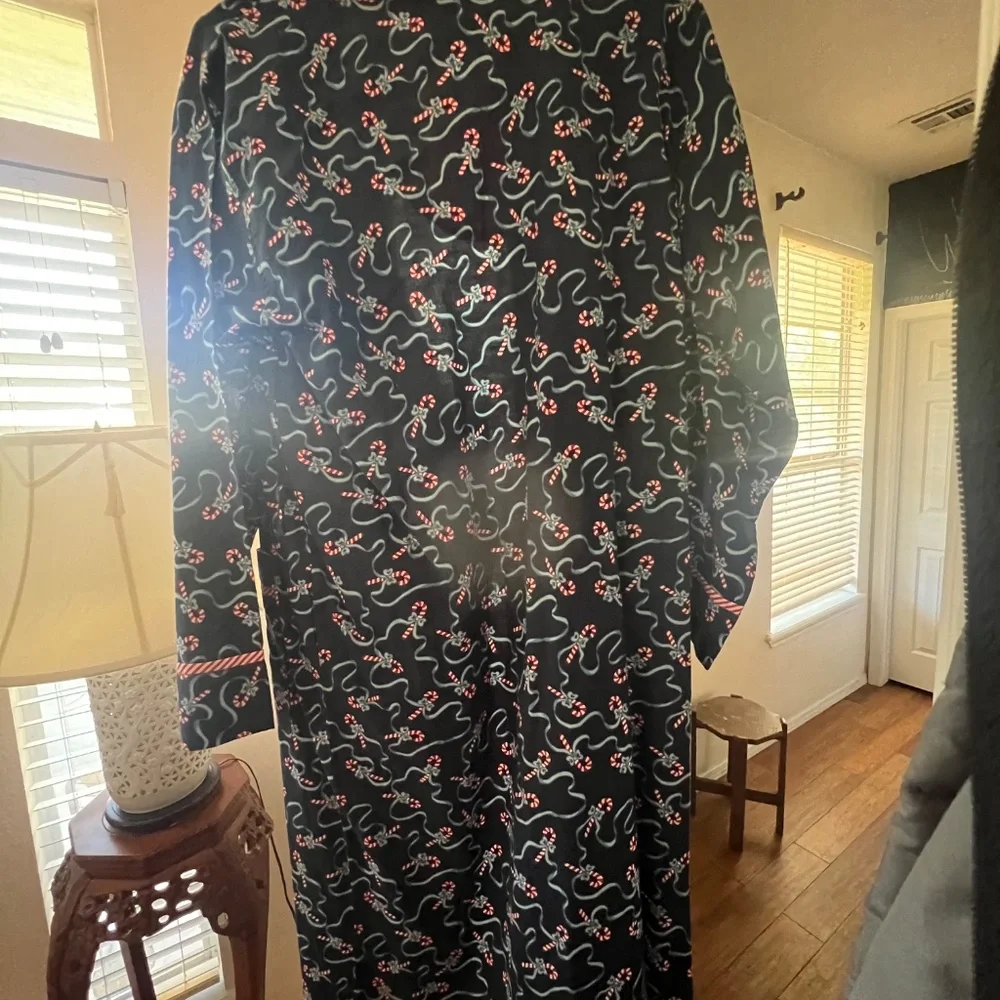 Christmas Robe - Picture 3 of 3